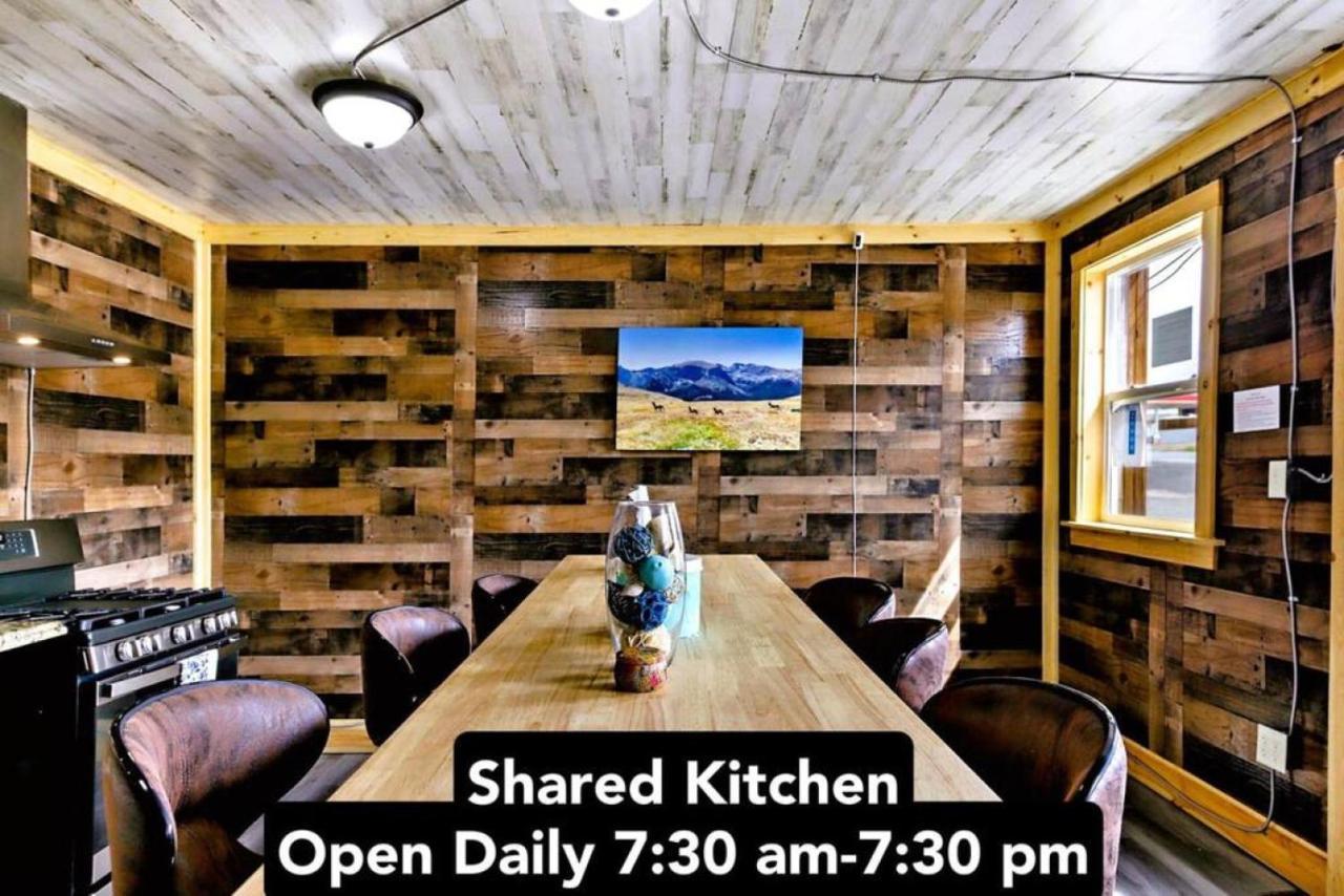 5cozy Dog Friendly Private Downtown Apartment